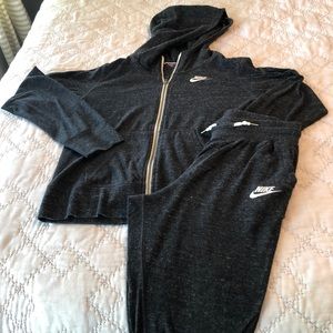 Youth xl nike Capri outfit